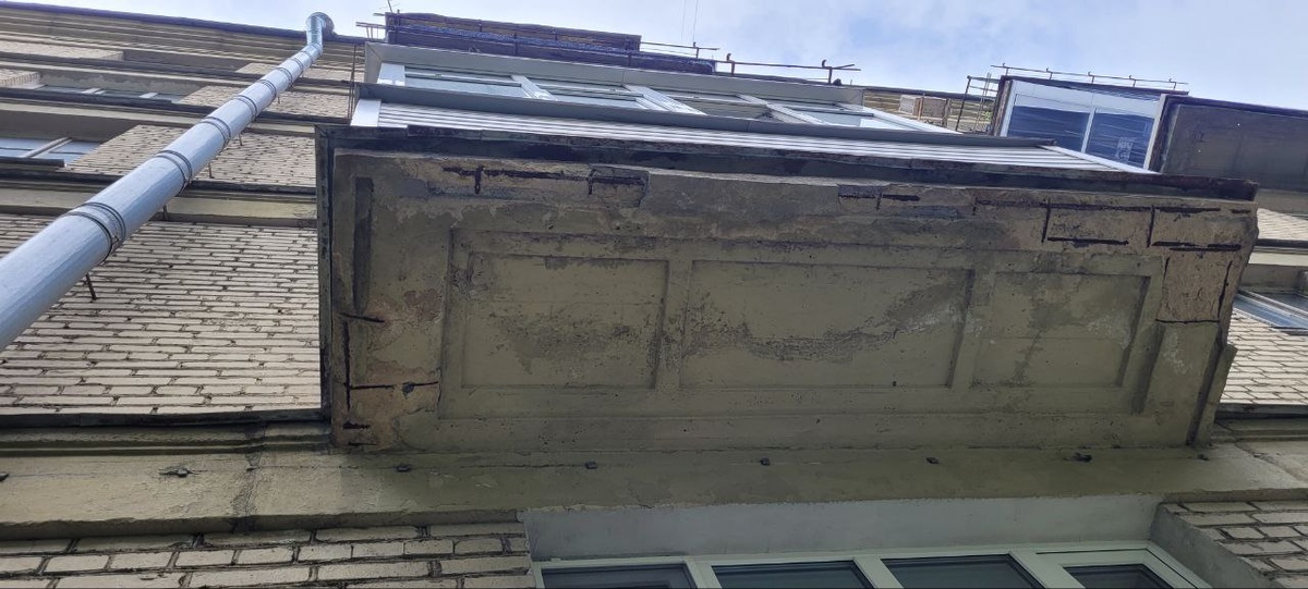 Разрушение балконной плиты