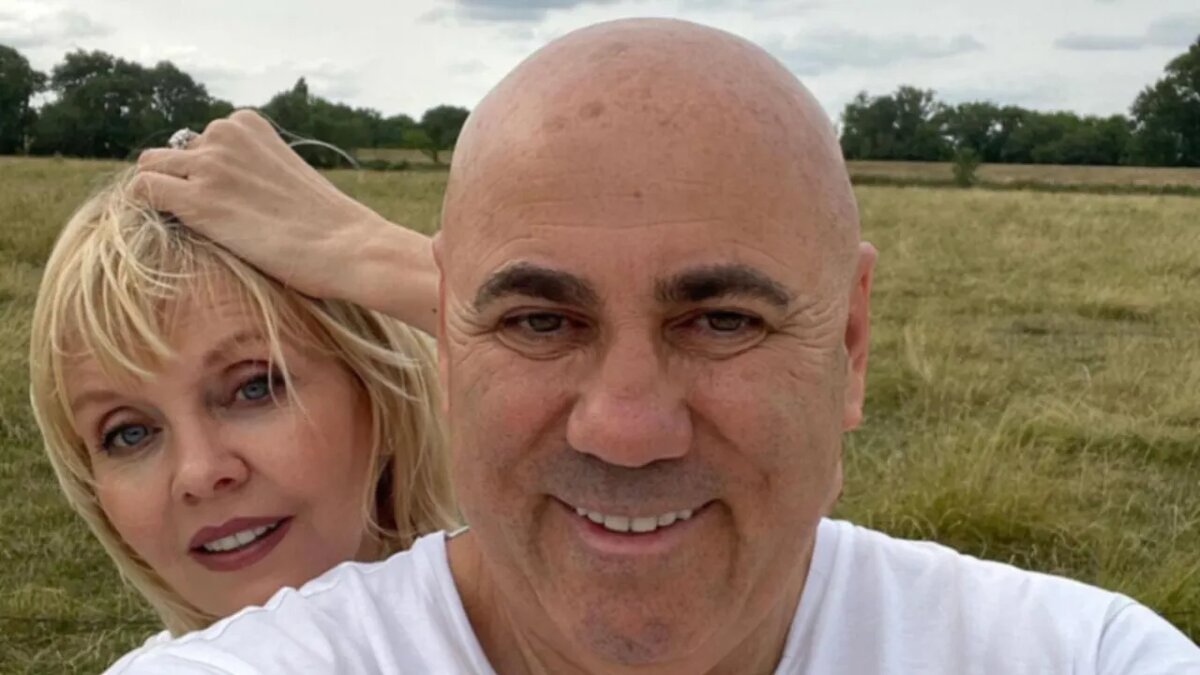    Иосиф Пригожин и певица Валерия.