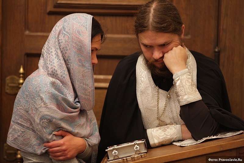 Изменение сайт картинки https://goo.su/sqMvCCJ В храме.