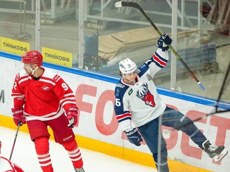     Отправной точкой к победе стал гол любимца нижегородских фанатов Василия Атанасова