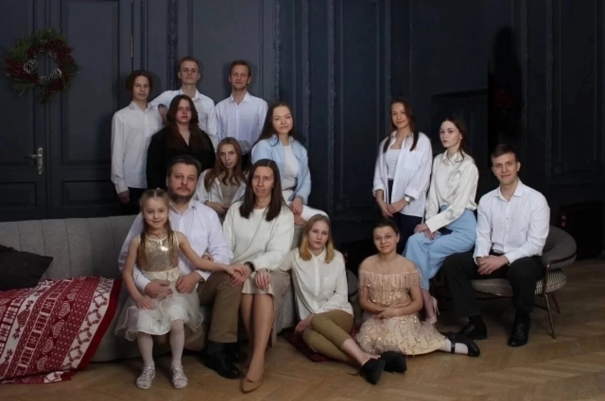    Не устать маме невозможно, поэтому основное – уметь переключаться, обращать внимание на себя.