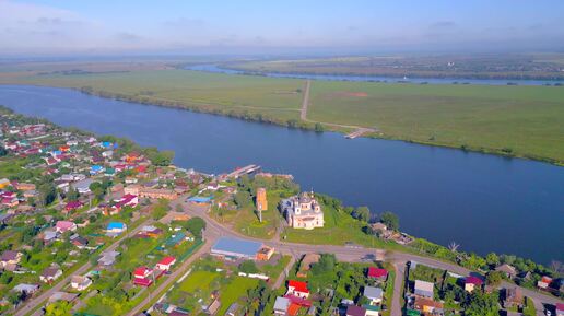 У Московской епархии как не странно не нашлось средств на её реставрацию