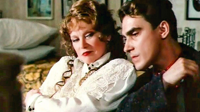 Валерий Гаркалин и Людмила Гурченко в фильме "Белые одежды", 1992 г.