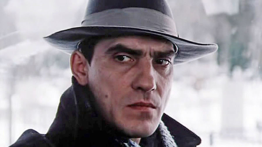 Валерий Гаркалин в фильме "Белые одежды", 1992 г.