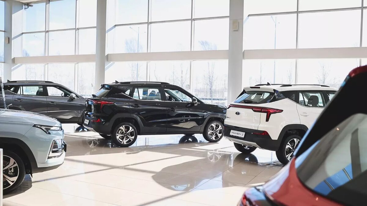 Продажи новых автомобилей в июле выросли на 42,4%. Фото: 1MI
