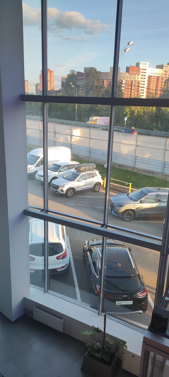 Вид из окна сервиса Автодин -Зеленоград на Чери Тигго 4 про