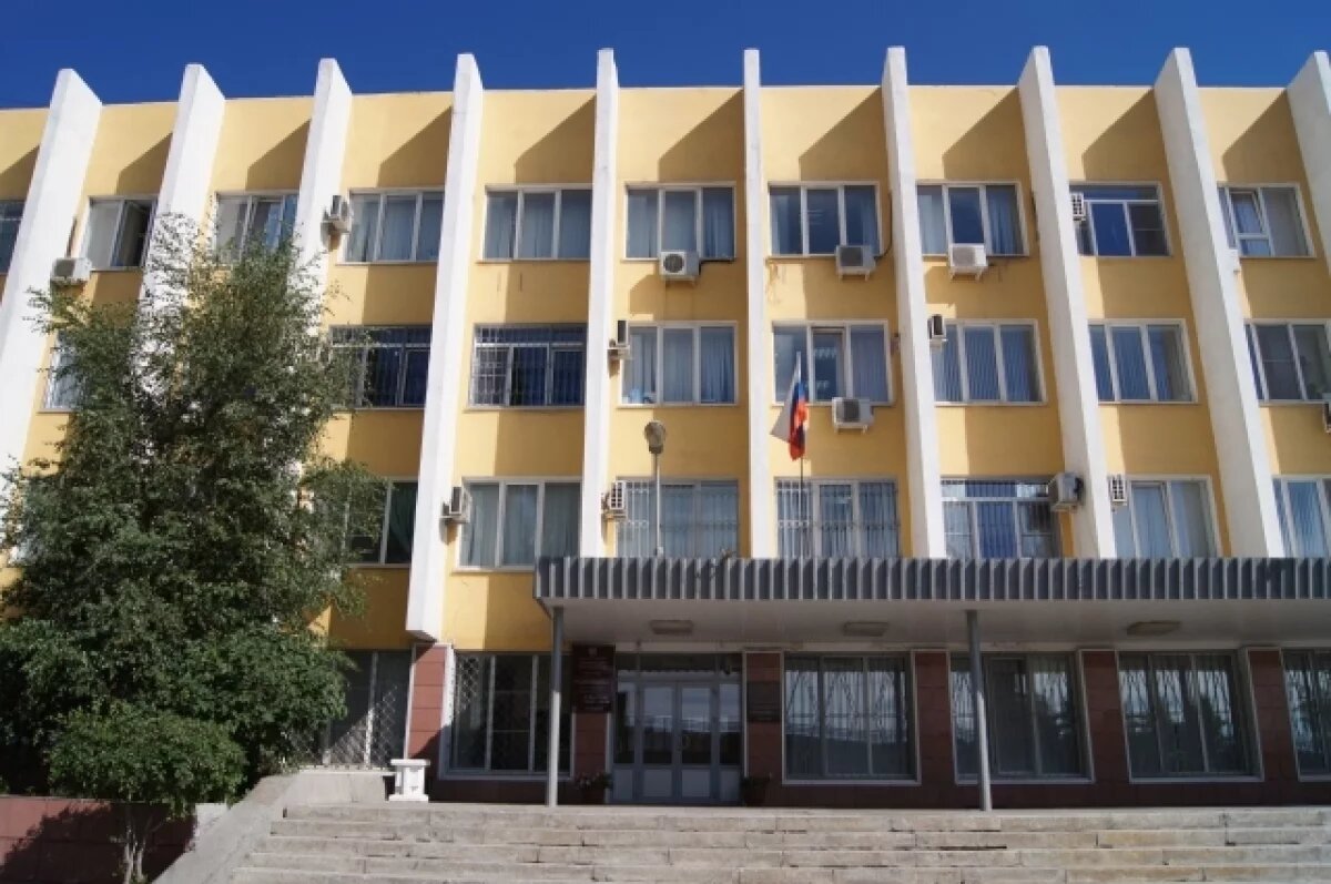    Затянувшего с поставкой кухни мебельщика сурово наказала волгоградка