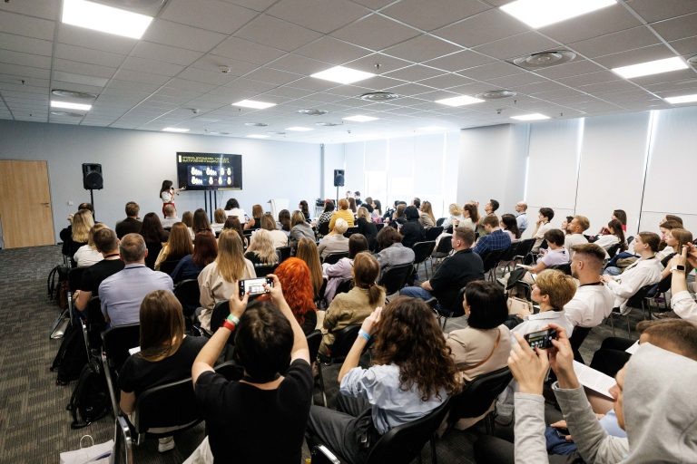    EDTECH & HRTECH SUMMIT
