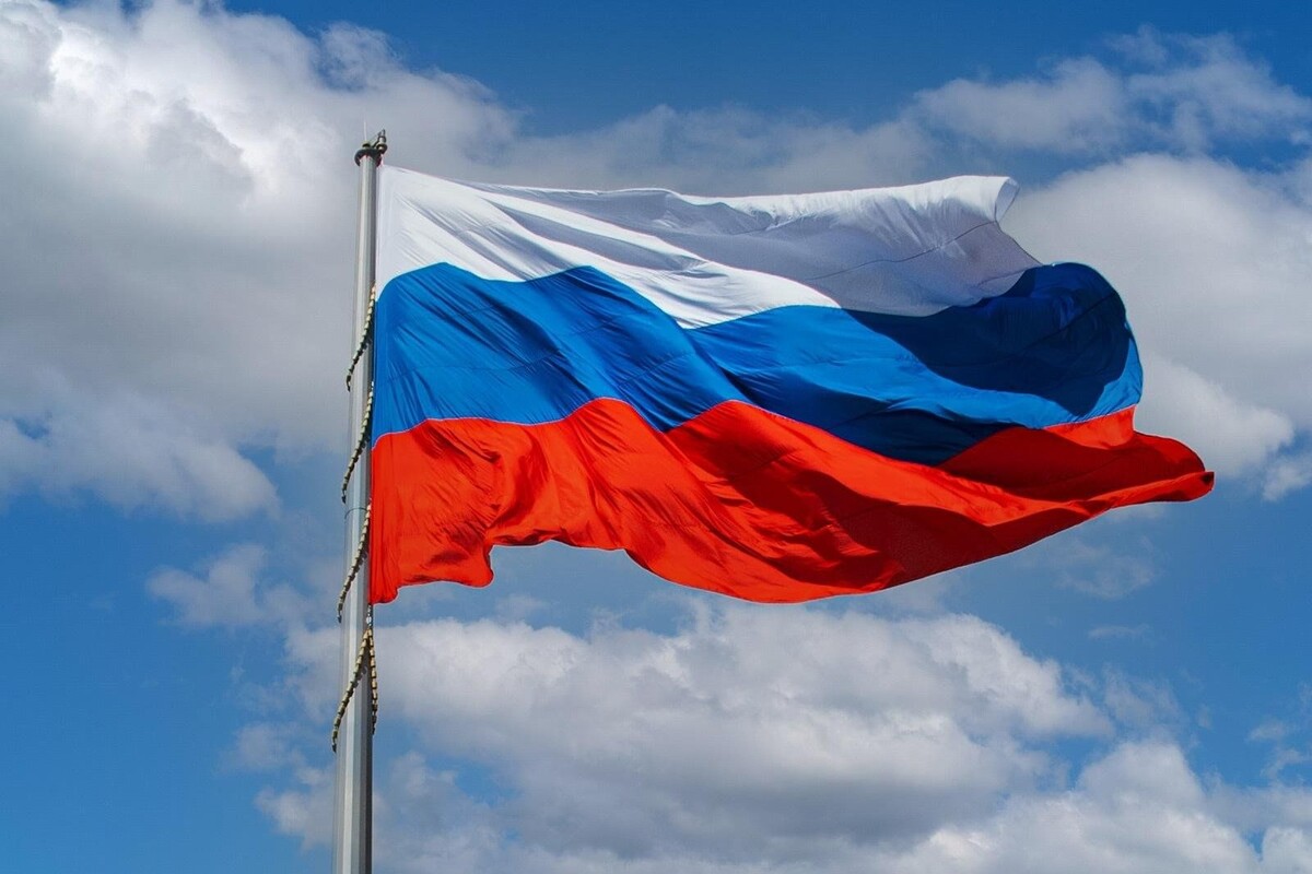Государственный флаг России