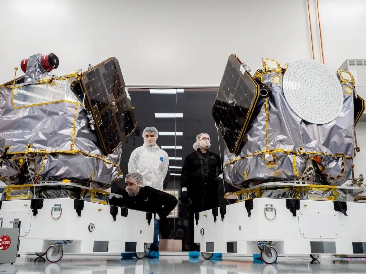    Два космических аппарата, созданные компанией Rocket Lab совместно с Лабораторией космических наук Калифорнийского университета в Беркли в рамках миссии ESCAPADE / © Rocket Lab