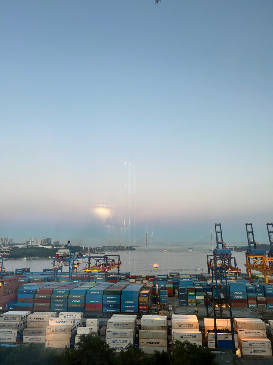 Вид из окна нашей сьемной квартиры