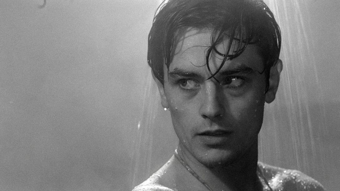 Ален Делон в фильме "Рокко и его братья". Фото из открытых источников.