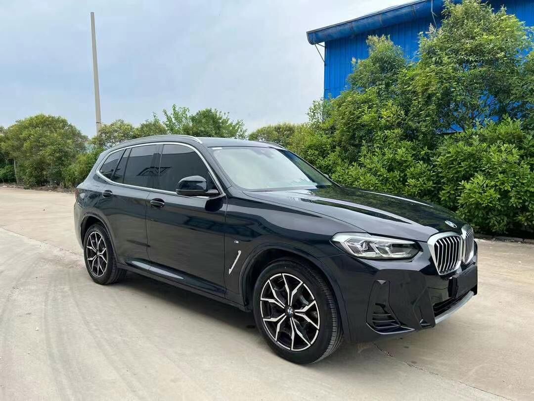 Готов к продаже:BMW  X3 xDrive25iM Sport PackageYear:2023Engine:2.0T 184HP 4WDCondition:NewFOB Khorgos, МСК, СПБ:36900$Доставка на прямую в Россию!Без посредников! Без РФ документов! (Под  🔑 чуть дороже ) 