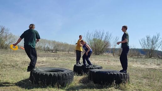 экшен на минималках, тренировка на природе в стиле перфоманс авангард, важны не только движения, но и хорошее настроение_1