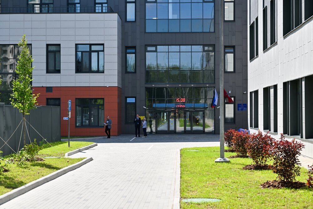    Новый учебный корпус школы № 629 в Чертаново Южном. Фото: Агентство городских новостей «Москва»