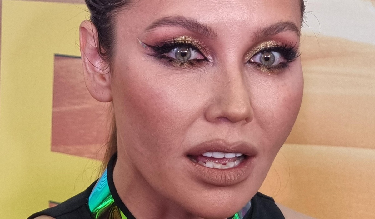    Ляйсан Утяшева. Фото: Дни.ру / Феликс Грозданов