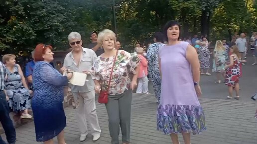 Танцы.........17.08.24 Гомель парк Луначарского 🥰