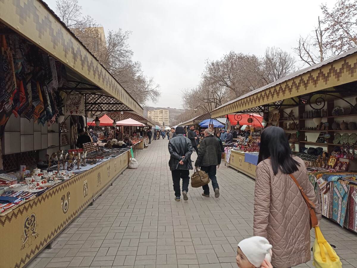 Всем привет!  Какой народ изобрел коробку-автомат, банкомат, телевизор спросите любого армянина - он ответит с гордостью: