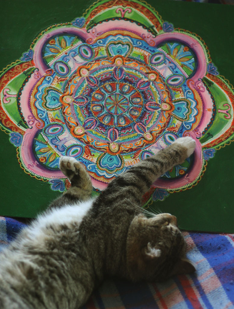 Свое отношение к искусству Пыжик выражал наложением лап на оное)))