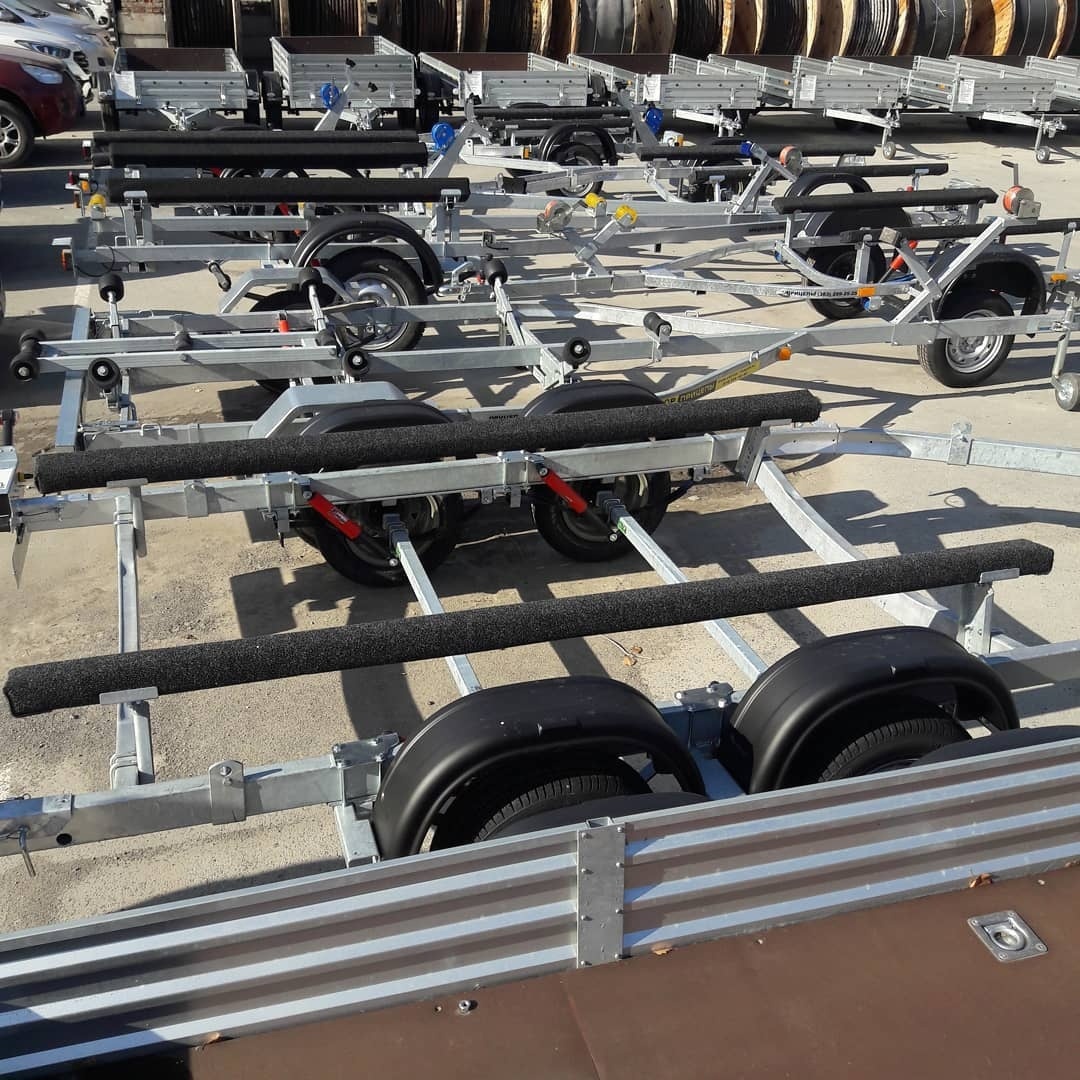 Лодочные прицепы МЗСА