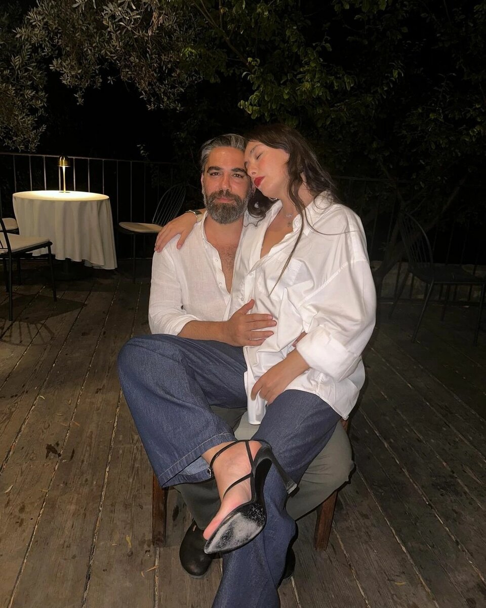 Неслихан атагюль родила или нет. Неслихан атагюль родила или нет