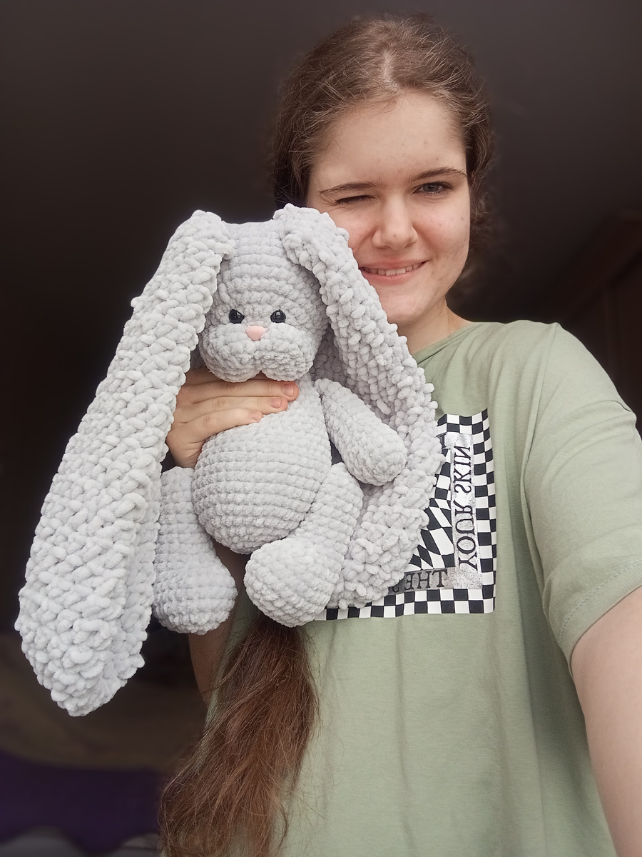 Это я и мой зефирный зайчик