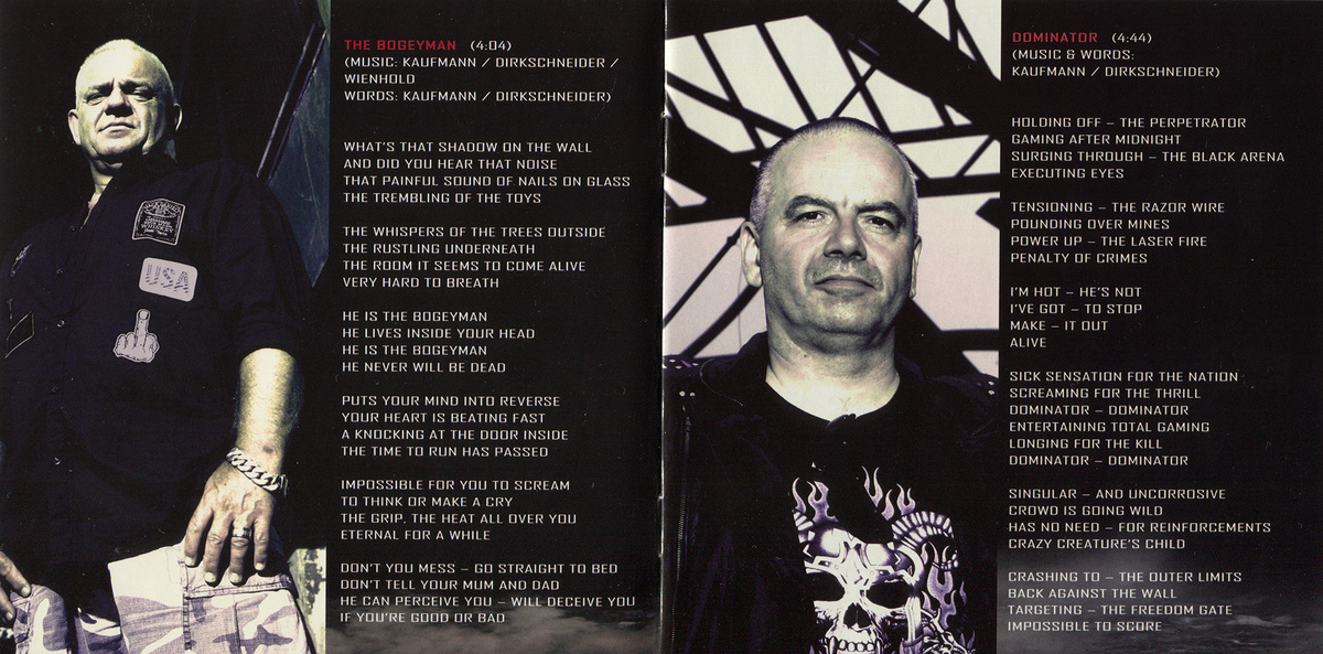 Страница буклета альбома U.D.O. - Dominator (2009)