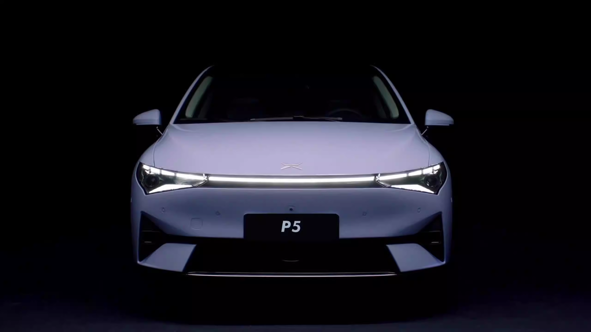 Xpeng P5 стал первой моделью с автопилотом XPilot 3.5