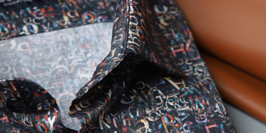 Почему не стоит бояться принтов в мужских рубашках или короткий ликбез как их нужно носить 🧑‍🏫