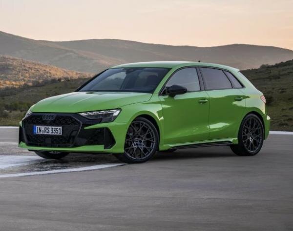     Audi RS 3. Фото Audi