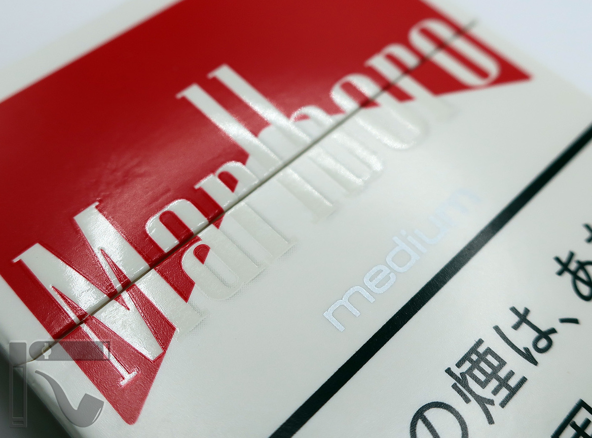 Сигареты Marlboro Medium. Фото: © канал "Уголок Курильщика"