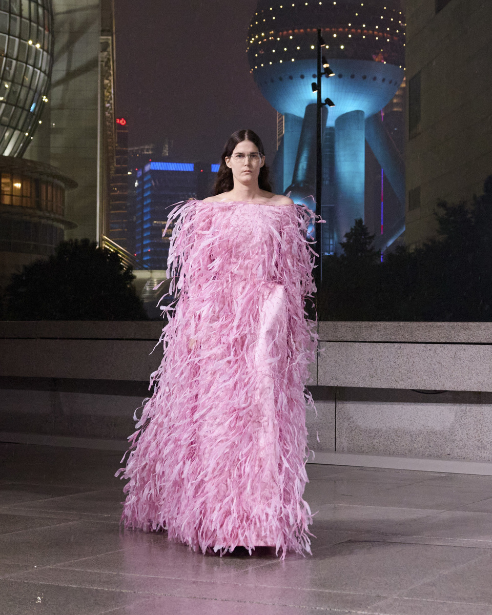 Фото. Spotlight. Khaite Resort 2025PIN IT
