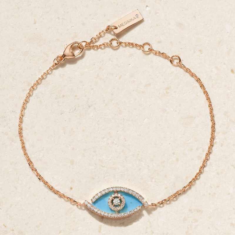 На фото: браслет Messika Lucky Eye из розового золота с бирюзой и бриллиантами