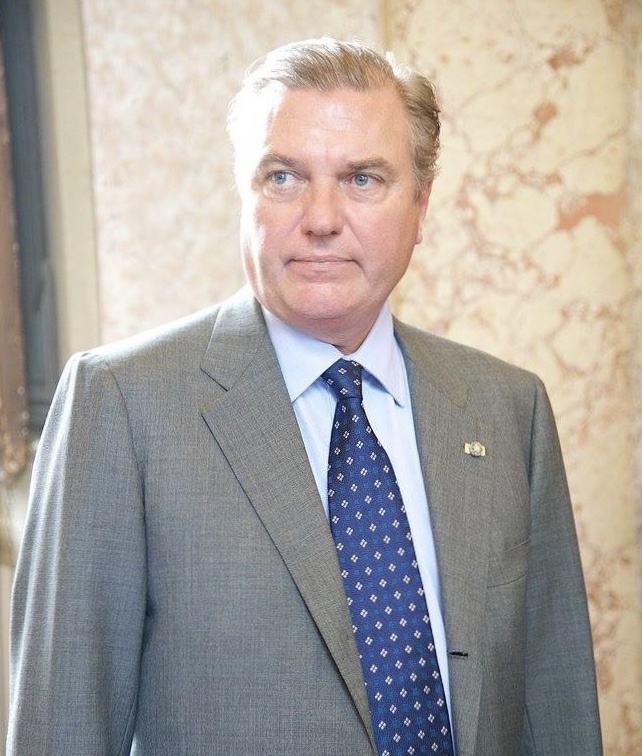 Принц Карло, герцог Кастро