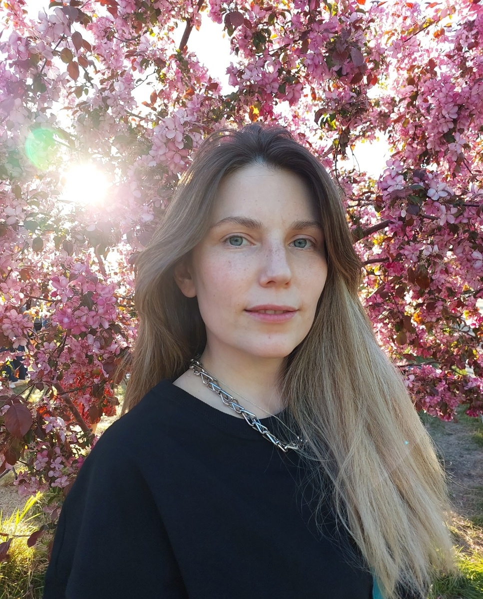 Не всегда разрешала себе выходить "на люди" без макияжа