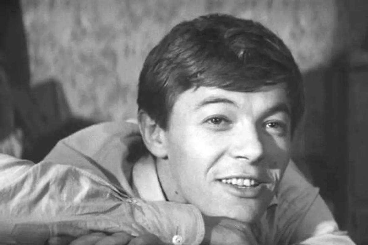 Александр Збруев