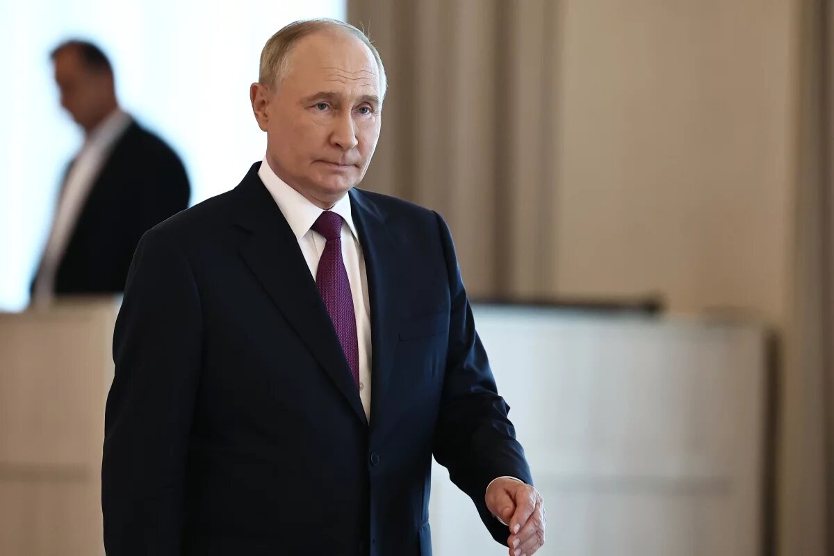    Путин обсудит с кабмином поддержку индивидуального жилищного строительства