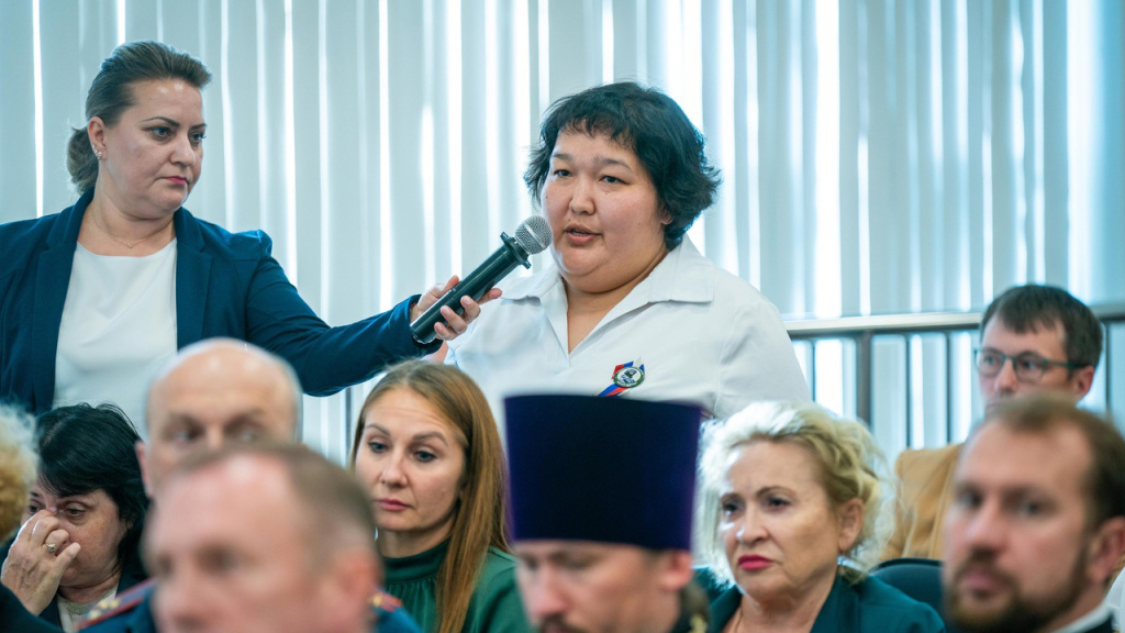    На западе Югры появится второй логистический хаб для гуманитарной помощи