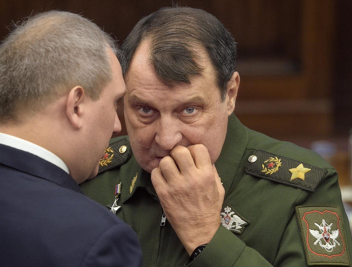 история началась в конце июля, когда стало известно, что генерал Булгаков задержан по подозрению в коррупции