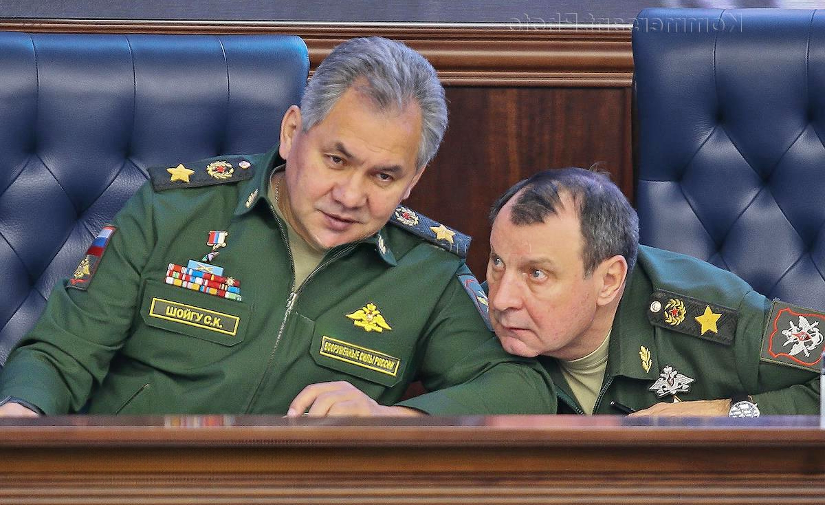 Суд оставил в СИЗО генерала Булгакова и двух его предполагаемых сообщников: коррупционное трио по делу о миллионных хищениях