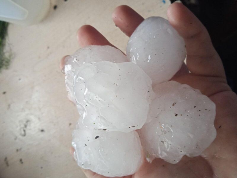 В «Челутаевском» размер градин был до 6-7 сантиметров