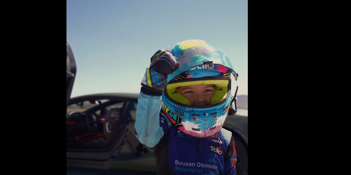 Кадр из видео  📷
