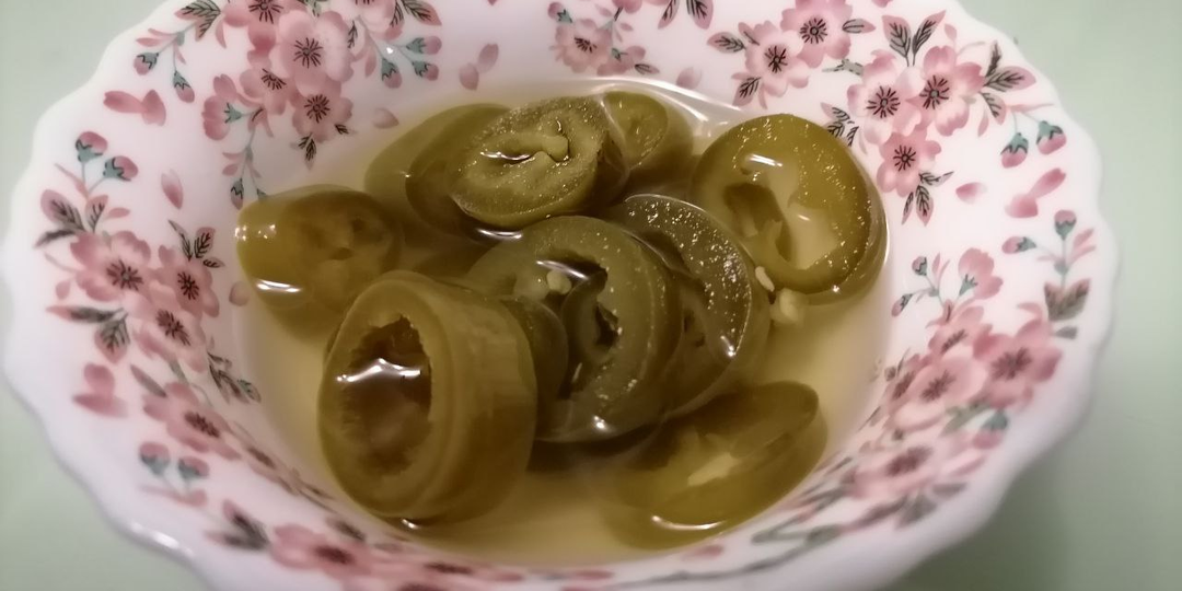 Мариную Халапеньо по классическому рецепту. Еле нашла
