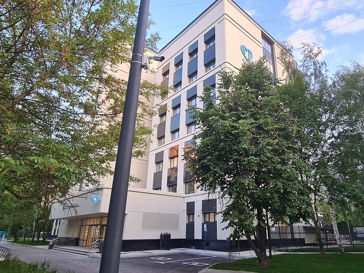 Здание городской поликлиники ДЗМ. Фото: Е. Калинкиной
