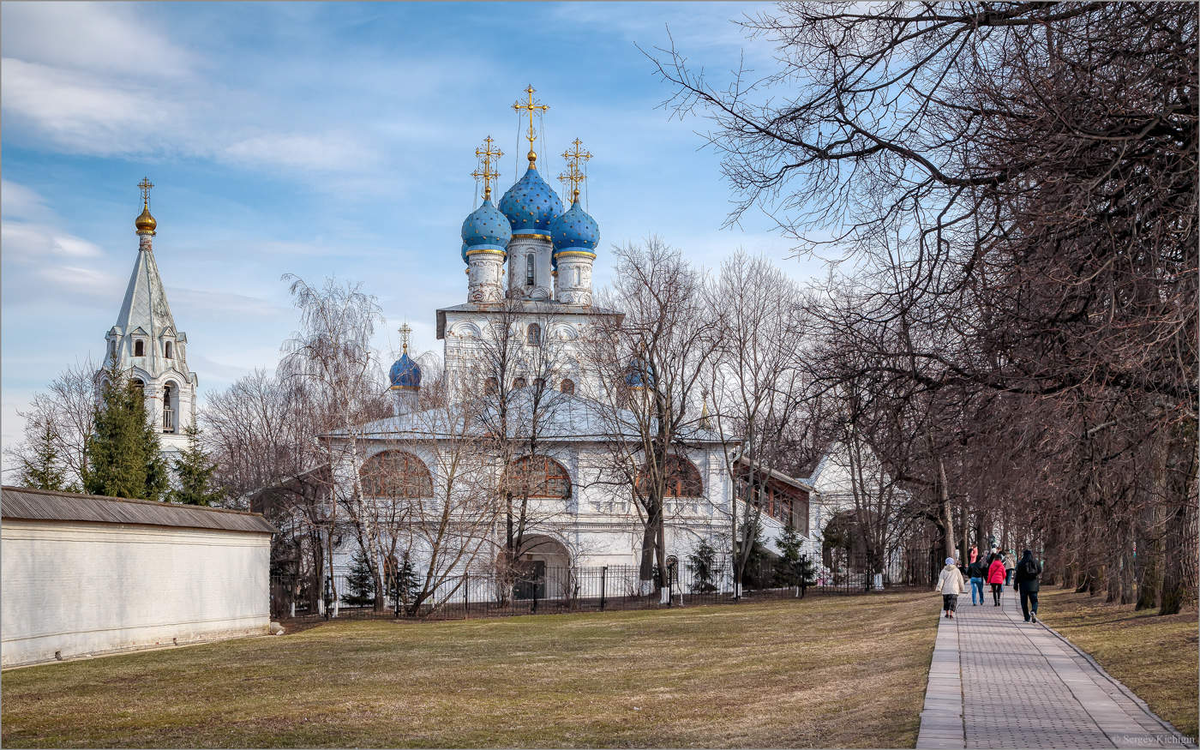 Церковь Казанской иконы Божией Матери в Коломенском. Источник: photocentra.ru