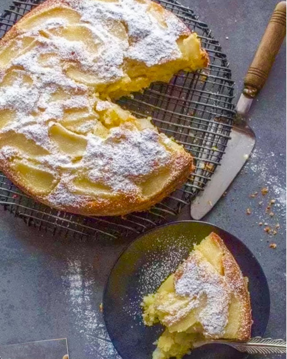 шарлотка с яблоками рецепт