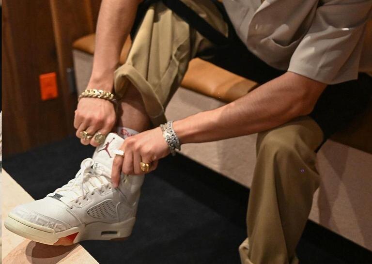 Air Jordan 5 «El Grito»