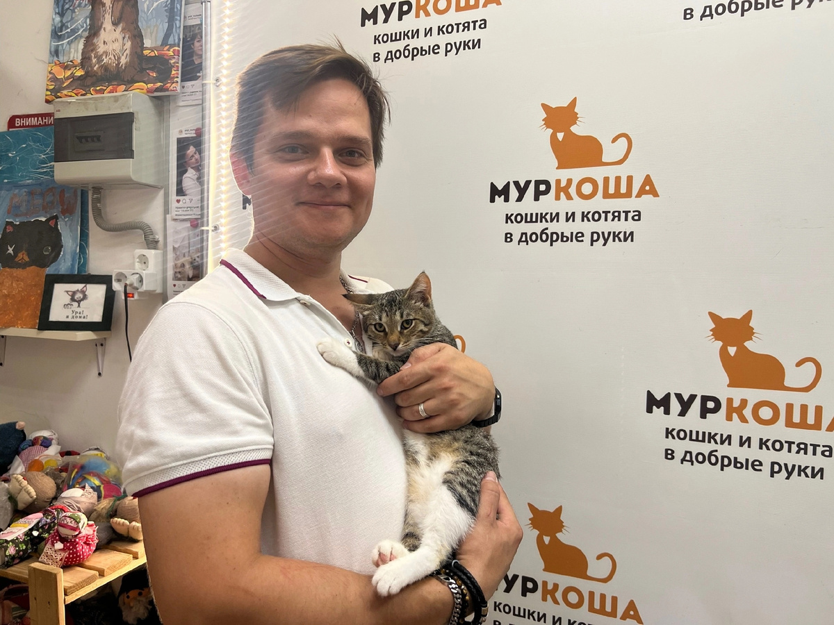 Одни люди уходят другие приходят. Что приходит не приходят. Стих про работу в субботу. Стих приходящие уходящие люди в жизни как поезда. Что приходит не приходят.