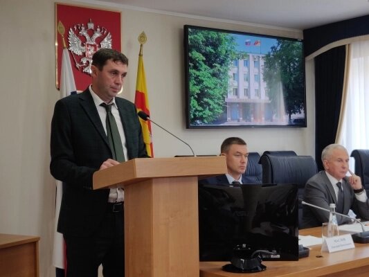    Наиболее обширную программу представил врио мэра Сергей Петрин Фото:  АиФ/ Ульяна Ларионова