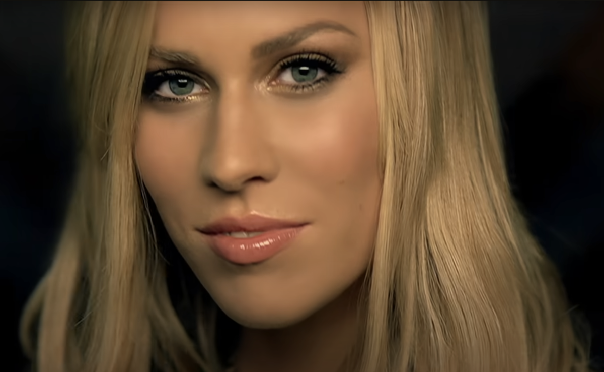 Наташа Бедингфилд